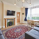 Ground Floor At The Old Vicarage * 斯卡伯勒