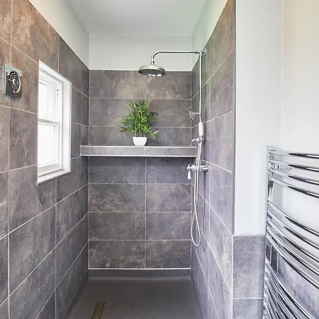 Ground Floor At The Old Vicarage Апартаменты