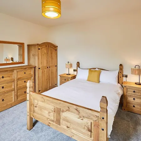 Ground Floor At The Old Vicarage *